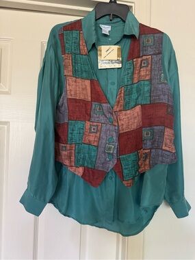 vintage Backroads Blue teal silk blouse featuring a geometric patchwork vest Med